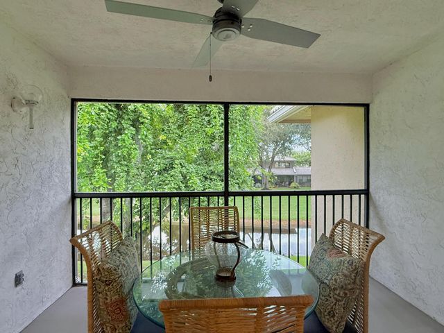 31 STRATFORD Lane W D, Boynton Beach, FL 33436