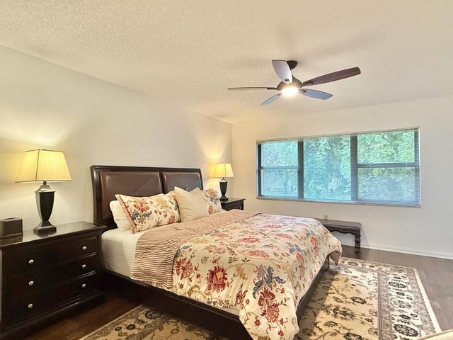 31 STRATFORD Lane W D, Boynton Beach, FL 33436