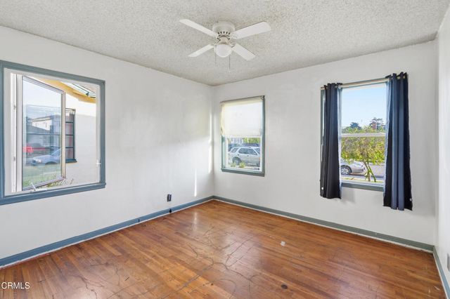 255 Douglas Avenue, Oxnard, CA 93030