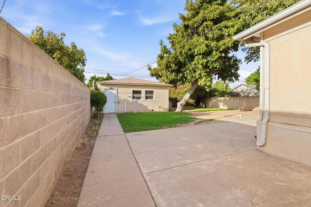 255 Douglas Avenue, Oxnard, CA 93030