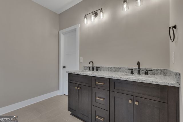 125 Seymour Place, Fayetteville, GA 30214