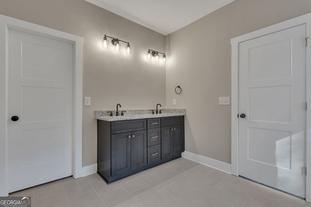 125 Seymour Place, Fayetteville, GA 30214