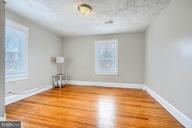 3026 OVERLAND AVE, Baltimore, MD 21214