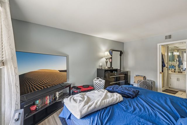 4108 W 99th Street C, Oak Lawn, IL 60453