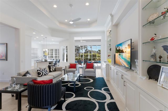 6748 CURZON TERRACE, University Park, FL 34201