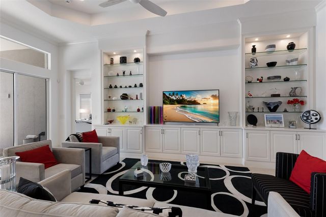 6748 CURZON TERRACE, University Park, FL 34201