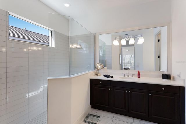 6748 CURZON TERRACE, University Park, FL 34201