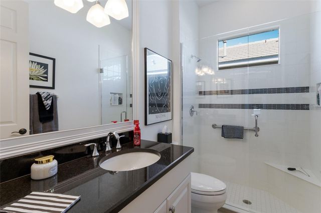 6748 CURZON TERRACE, University Park, FL 34201