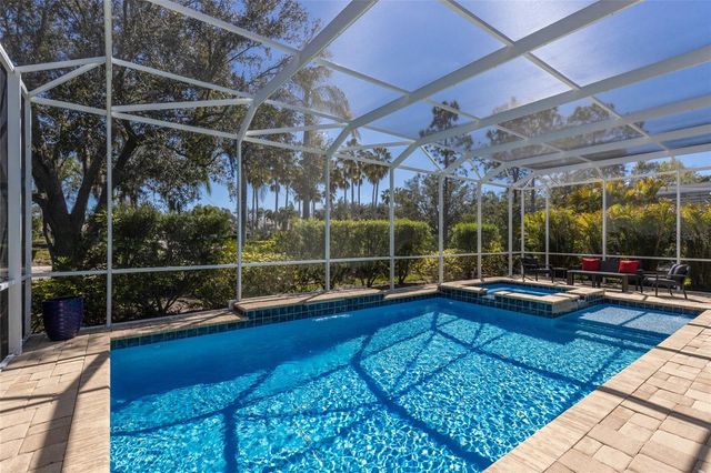 6748 CURZON TERRACE, University Park, FL 34201