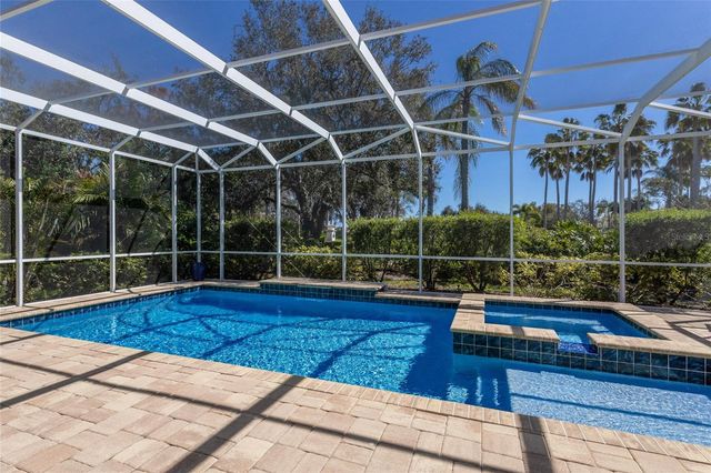 6748 CURZON TERRACE, University Park, FL 34201