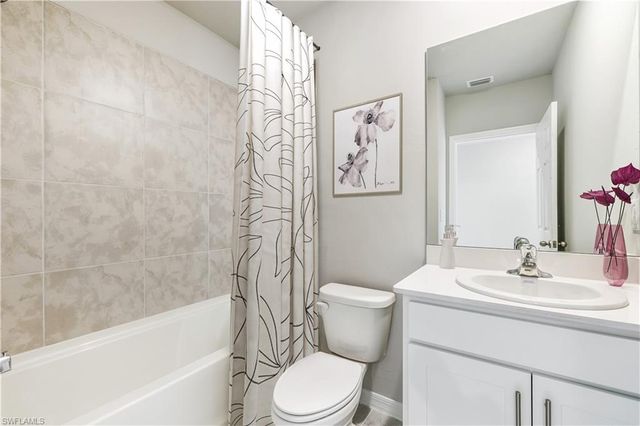 2709 34TH ST SW, Lehigh Acres, FL 33972