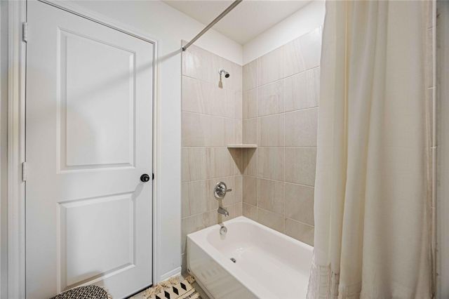 8803 Autumn Pine Drive, Missouri City, TX 77459