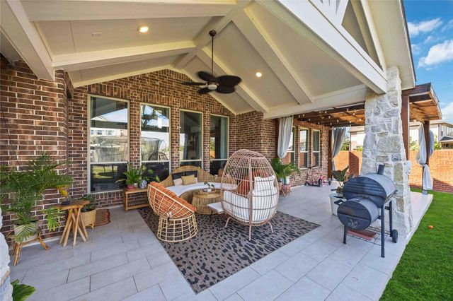 8803 Autumn Pine Drive, Missouri City, TX 77459