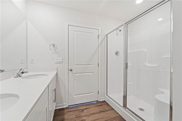 5004 NW 141st Street, Platte City, MO 64079