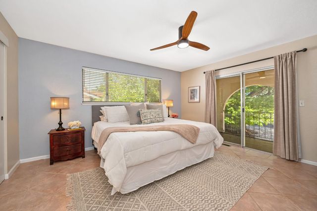 23100 Sunset Ridge Dr, Auburn, CA 95602