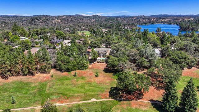 23100 Sunset Ridge Dr, Auburn, CA 95602
