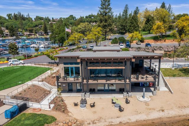 23100 Sunset Ridge Dr, Auburn, CA 95602