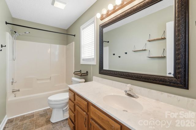 2370 Glenwood Street, Kannapolis, NC 28083