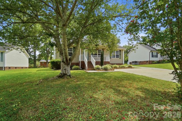 2370 Glenwood Street, Kannapolis, NC 28083