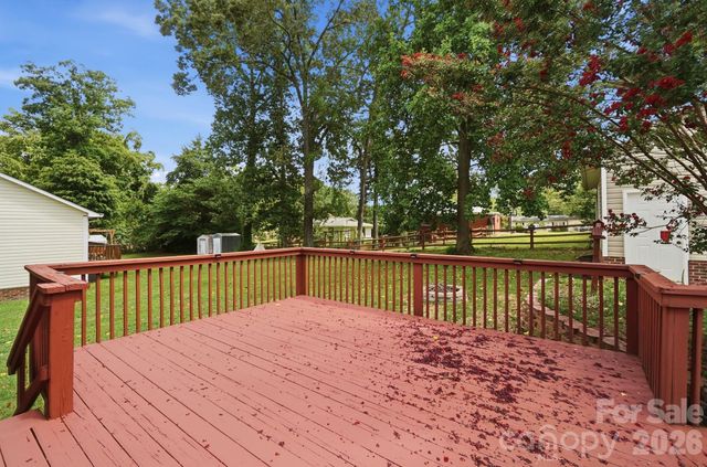 2370 Glenwood Street, Kannapolis, NC 28083
