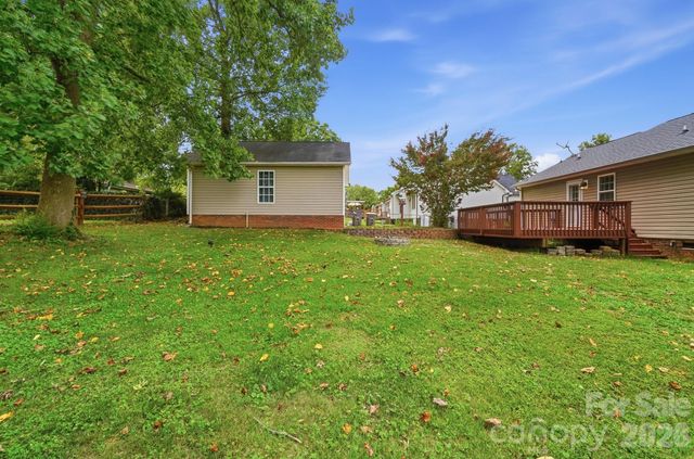 2370 Glenwood Street, Kannapolis, NC 28083