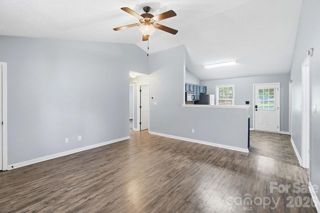 2370 Glenwood Street, Kannapolis, NC 28083