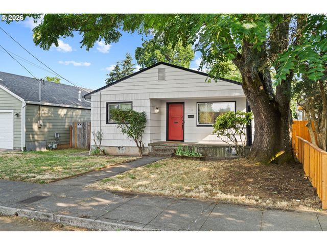 7103 Se RHONE St, Portland, OR 97206