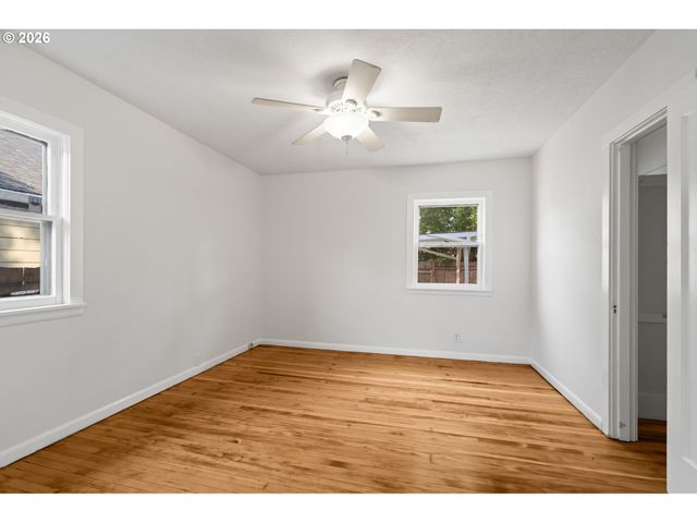 7103 Se RHONE St, Portland, OR 97206