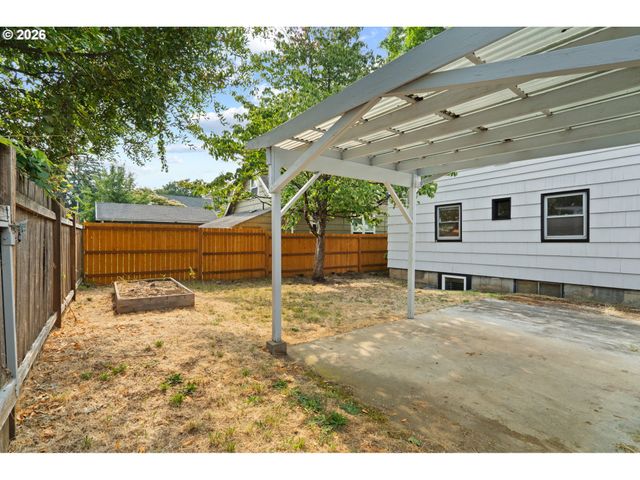 7103 Se RHONE St, Portland, OR 97206