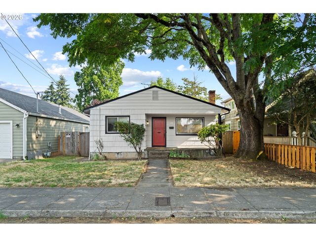 7103 Se RHONE St, Portland, OR 97206