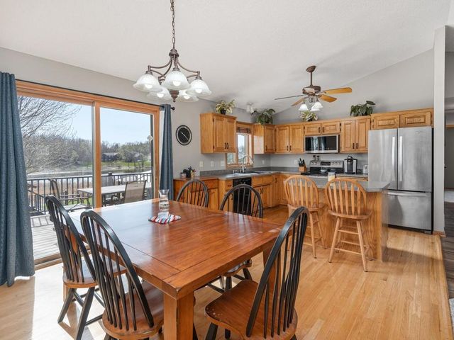 414 Arnica Drive, Watertown, MN 55388