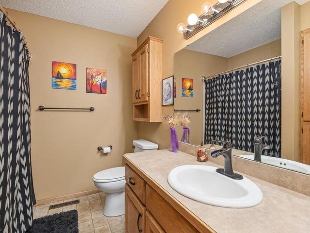 414 Arnica Drive, Watertown, MN 55388