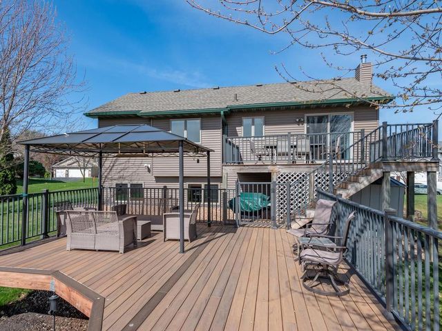 414 Arnica Drive, Watertown, MN 55388