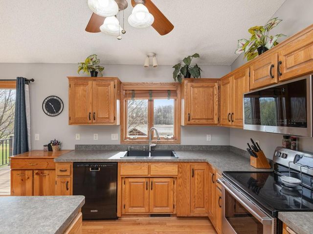 414 Arnica Drive, Watertown, MN 55388