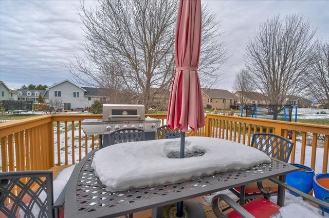 829 Oregon Parks Avenue, Oregon, WI 53575