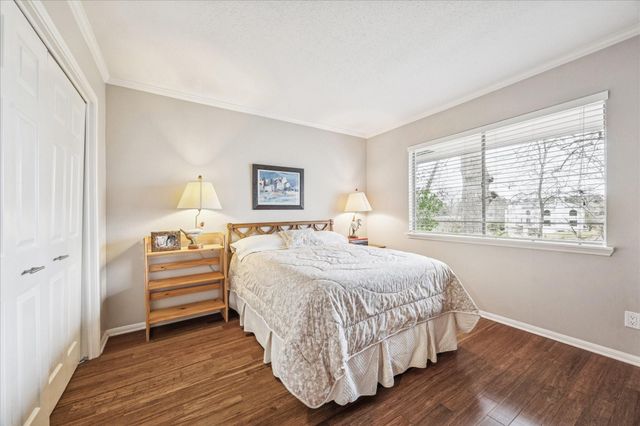 6603 Bayou Glen Road, Houston, TX 77057