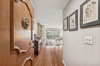 6603 Bayou Glen Road, Houston, TX 77057