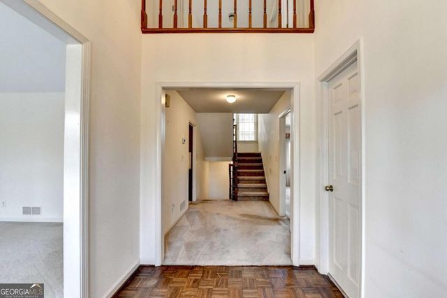 305 Seventeenth Fairway, Roswell, GA 30076