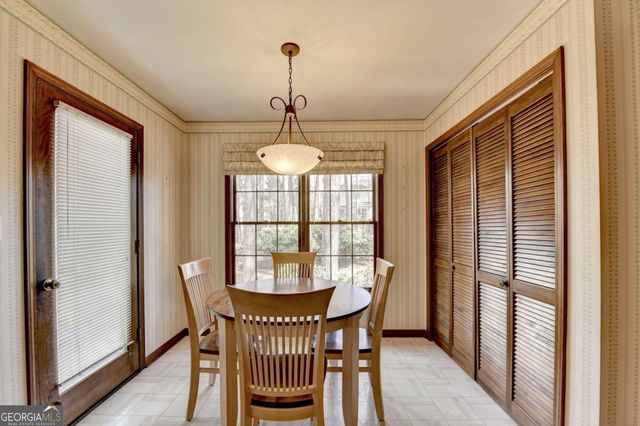 305 Seventeenth Fairway, Roswell, GA 30076