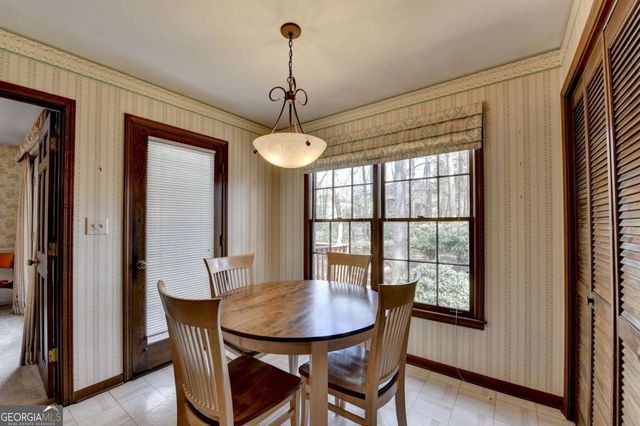 305 Seventeenth Fairway, Roswell, GA 30076