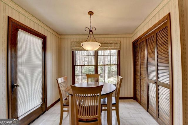 305 Seventeenth Fairway, Roswell, GA 30076