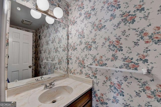 305 Seventeenth Fairway, Roswell, GA 30076