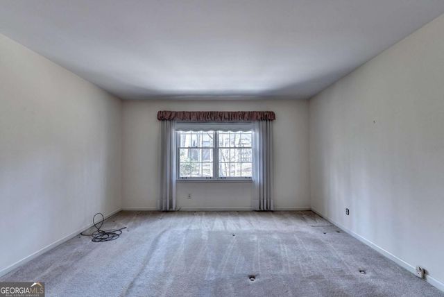 305 Seventeenth Fairway, Roswell, GA 30076