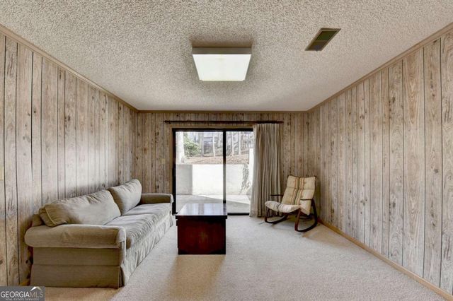 305 Seventeenth Fairway, Roswell, GA 30076