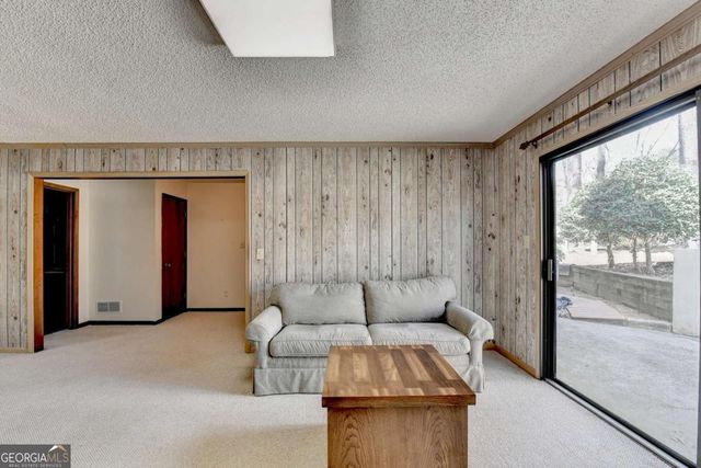 305 Seventeenth Fairway, Roswell, GA 30076