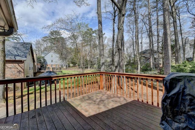 305 Seventeenth Fairway, Roswell, GA 30076