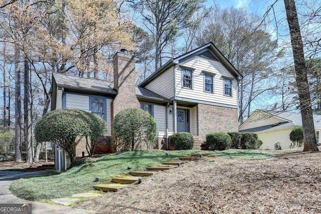 305 Seventeenth Fairway, Roswell, GA 30076