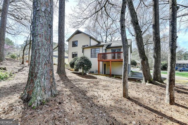 305 Seventeenth Fairway, Roswell, GA 30076