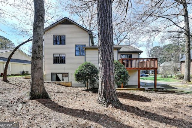 305 Seventeenth Fairway, Roswell, GA 30076