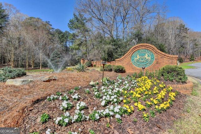 305 Seventeenth Fairway, Roswell, GA 30076